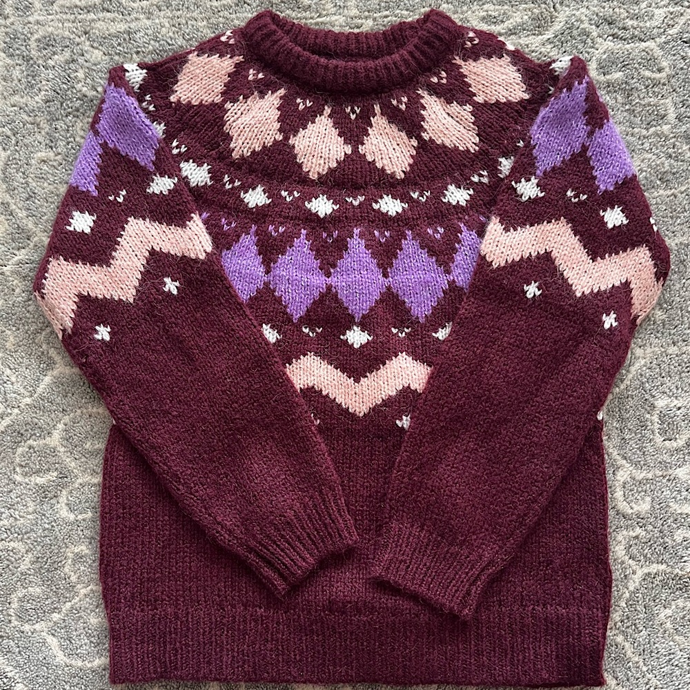 Long Sleeve Purple, Pink, and White Vero Moda Knit Sweater size L